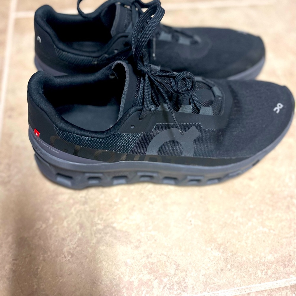 On Cloud Cloudtec Sneaker (Black)